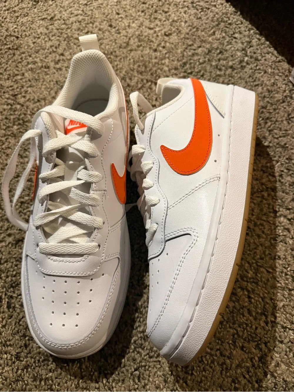 Nike Court Borough Low 2